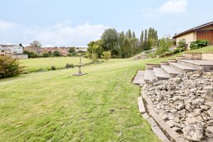 Photo 25- click for photo gallery